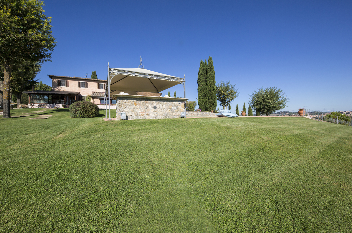 Thumbnail von wunderschöne Villa mit atemberaubenden Blick auf Siena