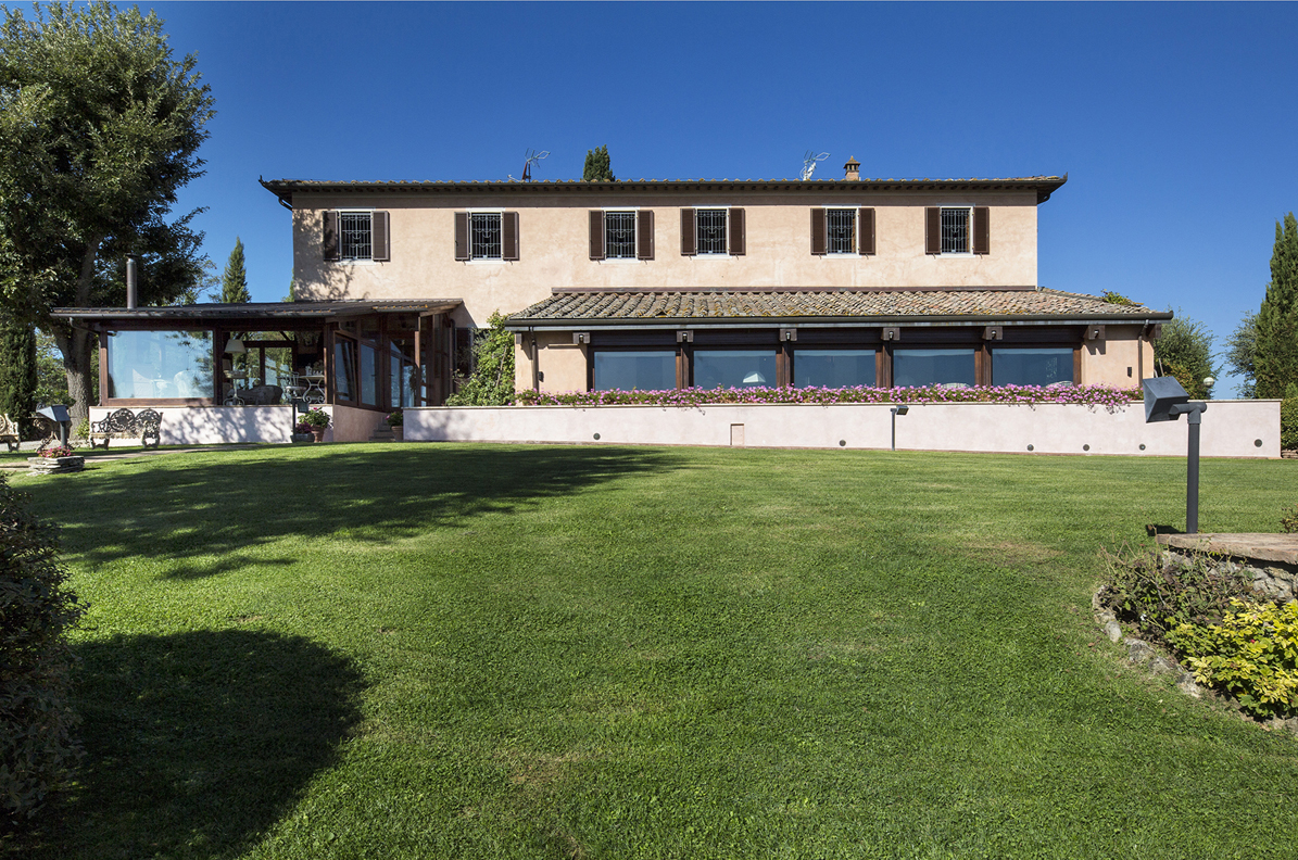 Thumbnail von wunderschöne Villa mit atemberaubenden Blick auf Siena