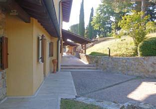 Thumbnail von Landgut in Panoramalage mit Pool nur ca. 13 km vom Meer entfernt