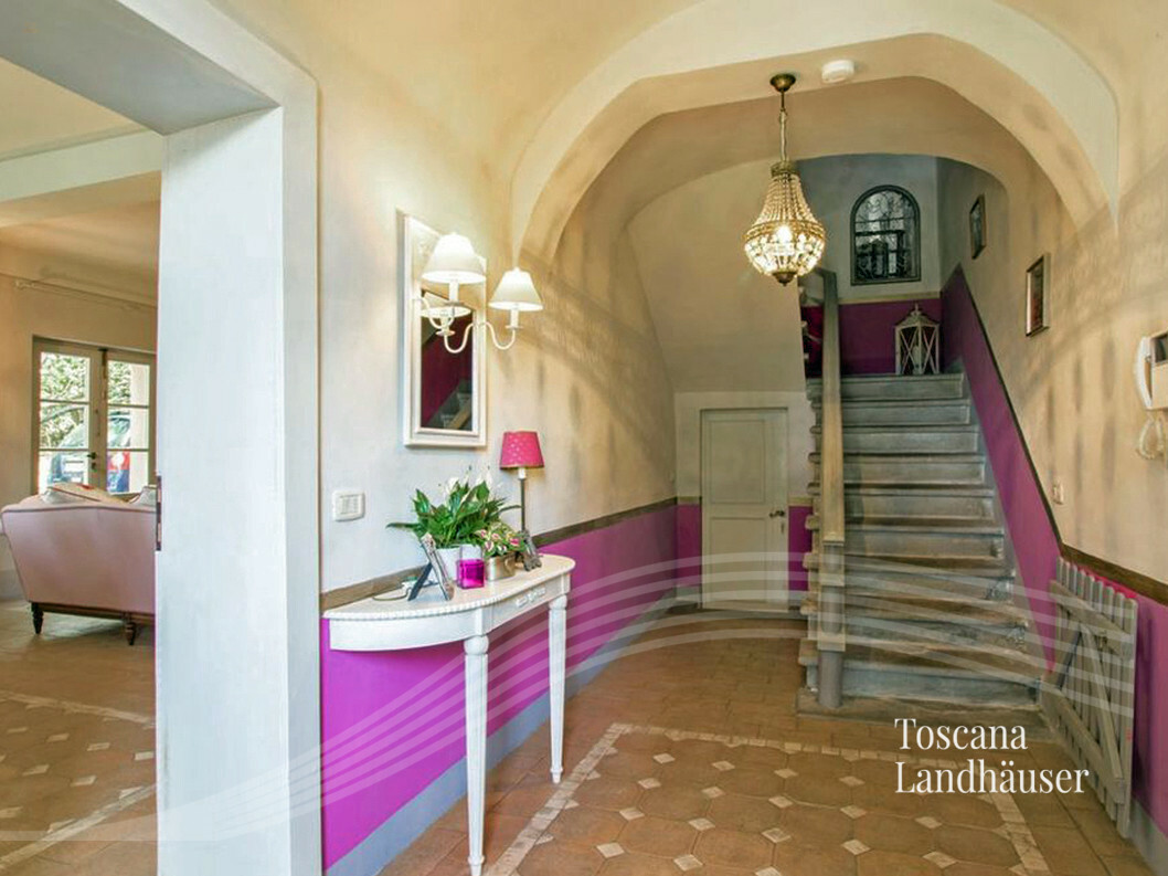 Thumbnail von Schöne Landhausvilla in traumhafter Panoramalage