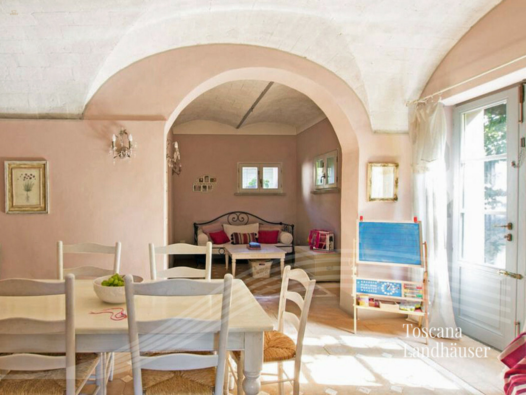 Thumbnail von Schöne Landhausvilla in traumhafter Panoramalage