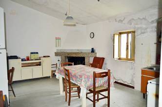 Thumbnail von ca.15 km vom Meer entferntes landwirtschaftliches Gut