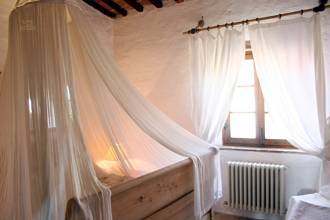 Thumbnail von künstlerisch renoviertes Turmgebäude aus dem Jahr 973 mit 180 m² Wohnfläche und Panoramablick