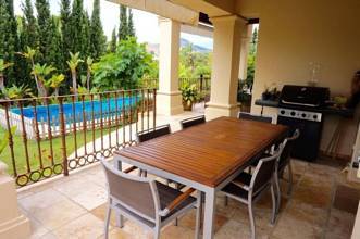 Thumbnail von Luxus-Villa in El Paraiso R2354834