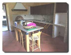 Thumbnail von Immogold IMI 1380 renovierungsbedürftige Villa mit großem Park