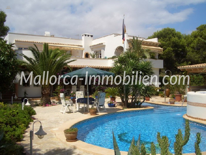 Thumbnail von EXKLUSIVE VILLA MIT MEERBLICK