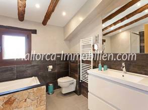 Thumbnail von MODERNES CHALET MIT TYPISCH MALLORQUINISCHEN ELEMENTEN UND LUXERIÖSEM AMBIENTE