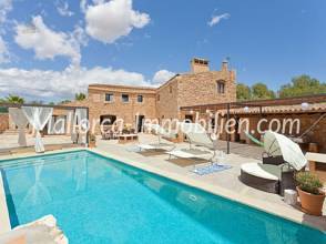 Thumbnail von MODERNES CHALET MIT TYPISCH MALLORQUINISCHEN ELEMENTEN UND LUXERIÖSEM AMBIENTE