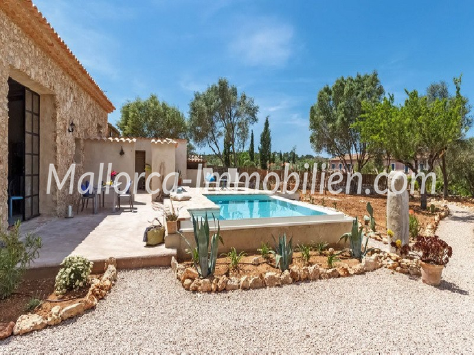 Thumbnail von WUNDERSCHÖNES FINCA-ANWESEN MIT PANORAMABLICK - 3 HÄUSER - 2 WOHNUNGEN