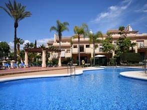 Thumbnail von Luxus-Haus in Nueva Andalucia R2860484