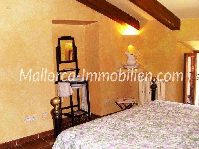 Thumbnail von RENOVIERTE FINCA IN GROSSEM GEHÖFT MIT POOL