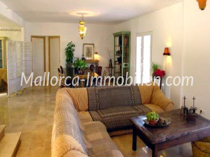 Thumbnail von GROSSZÜGIG GEBAUTE FINCA MIT WEITBLICK