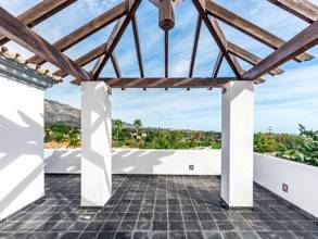 Thumbnail von Luxus-Villa in Nueva Andalucia R2860487