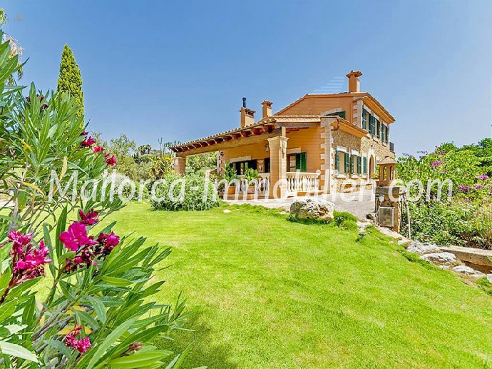 FINCA MIT PANORAMABLICK UND SEPARATEM GÄSTEHAUS