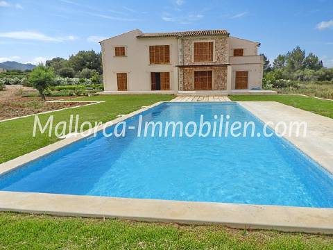 WUNDERSCHÖNE FINCA MIT BLICK ZUM MEER