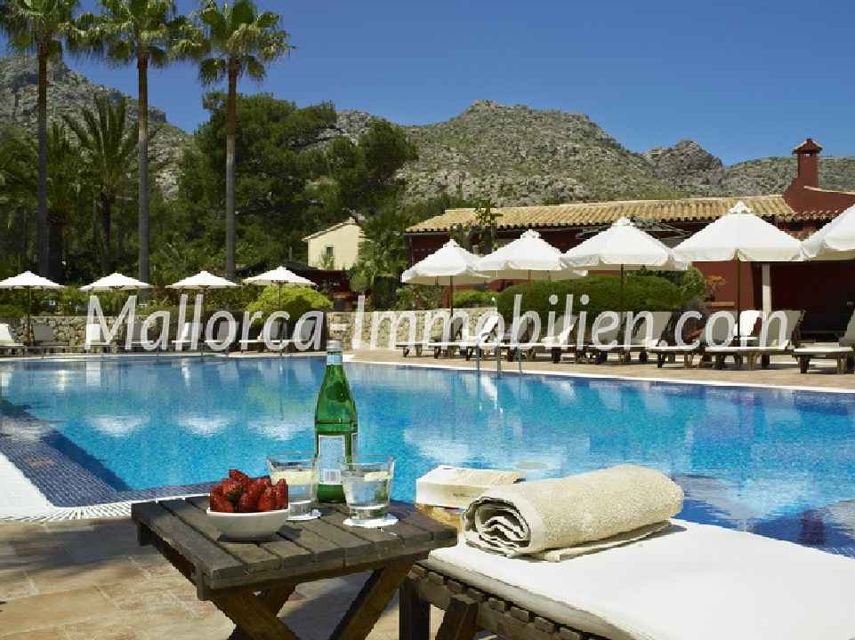 CHARISMATISCHES HOTEL NAHE DEM MEER SUCHT NEUEN EIGENTÜMER