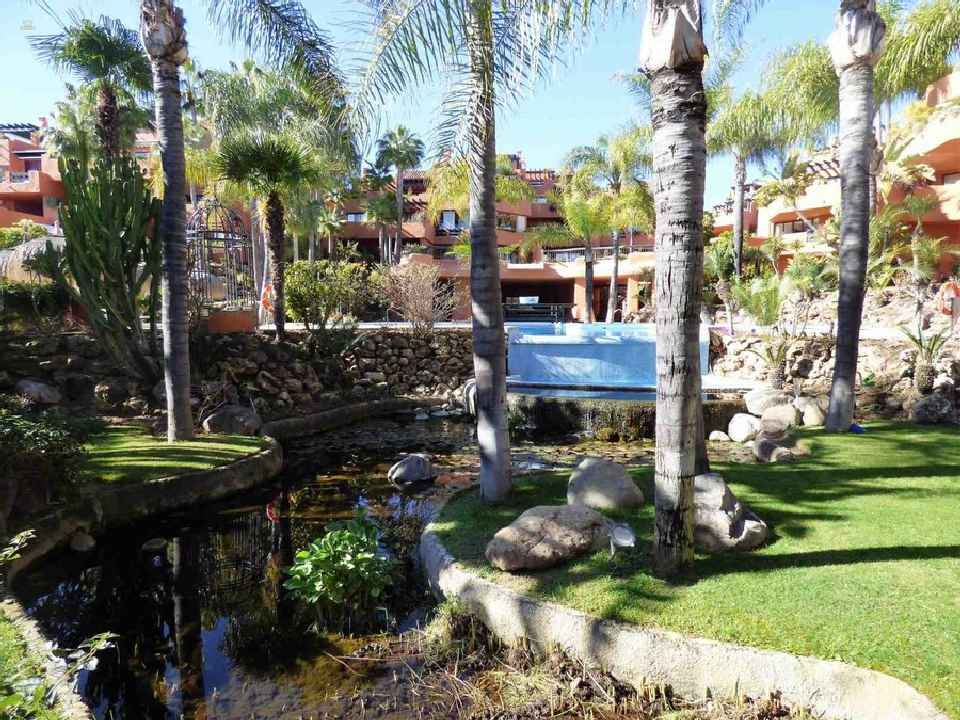 Luxus-Wohnung in Puerto Banus R2858090