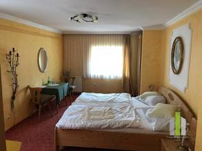 Thumbnail von 美しい自然の中にある古風なゲストハウスと客室