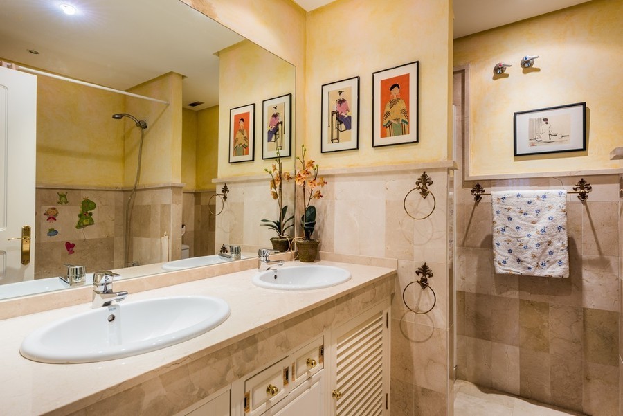 Thumbnail von Luxus-Haus in Marbella R2849150