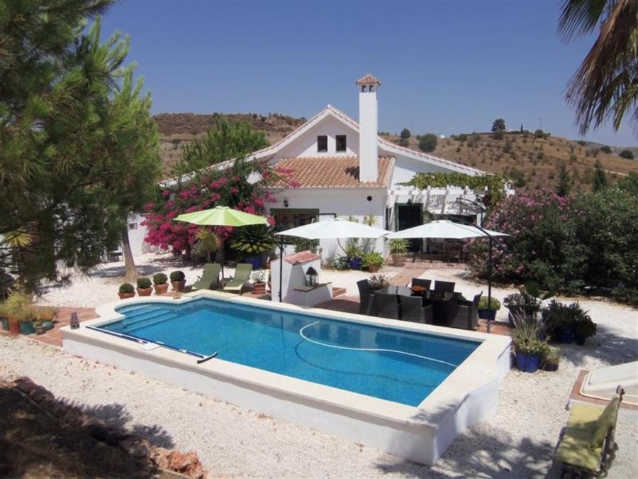 Luxus-Villa in Alhaurin El Grande F31400