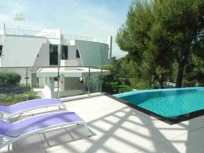 Thumbnail von Luxus-Villa in Sierra Blanca R2662961