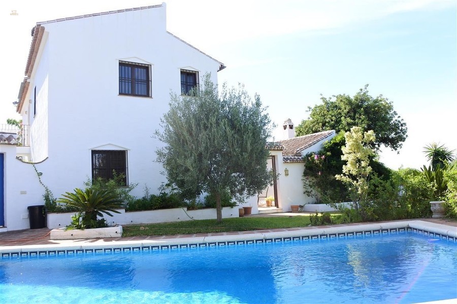 Luxus-Villa in Mijas F2685953