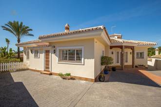 Thumbnail von Villa For Sale in Calahonda, Málaga