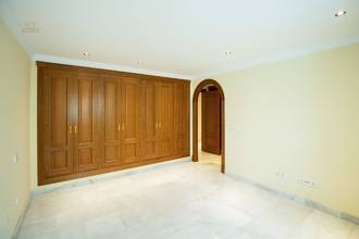 Thumbnail von Villa For Sale in Calahonda, Málaga