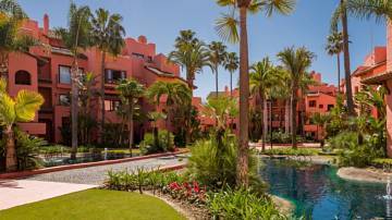 Thumbnail von Apartment For Sale in Estepona, Málaga