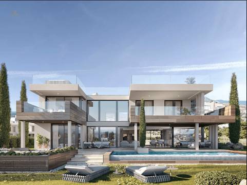 Villa For Sale in LA Duquesa, Málaga