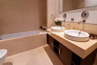 Thumbnail von Apartment For Sale in Benahavis, Málaga