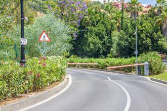 Thumbnail von Villa For Sale in Benahavis, Málaga