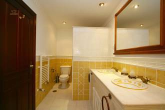 Thumbnail von Villa For Sale in Valtocado, Málaga