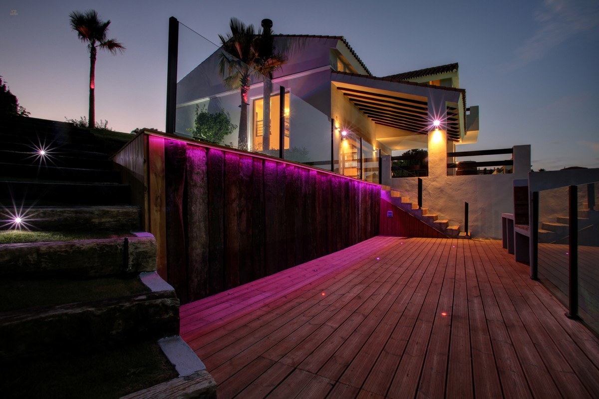 Villa For Sale in Estepona, Málaga