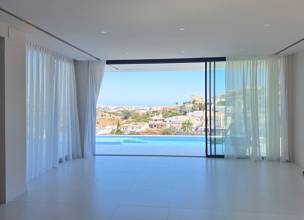 Thumbnail von Villa For Sale in Cerros del Aguila, Málaga