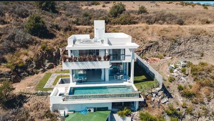 Villa For Sale in Mijas Costa, Málaga