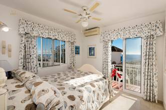 Thumbnail von Villa For Sale in La Capellania, Málaga