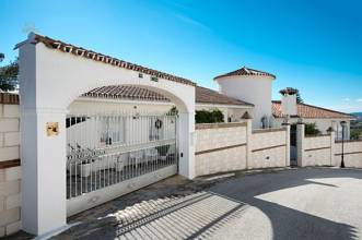 Thumbnail von Villa For Sale in La Capellania, Málaga