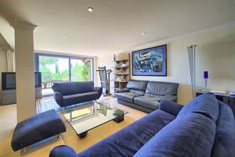 Thumbnail von Villa For Sale in Estepona, Málaga