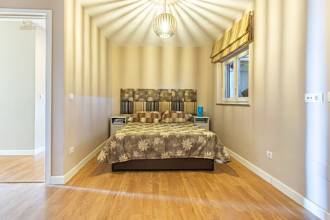 Thumbnail von Villa For Sale in Sierrezuela, Málaga