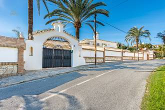 Thumbnail von Villa For Sale in Sierrezuela, Málaga
