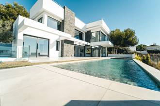 Thumbnail von Villa For Sale in Nueva Andalucia