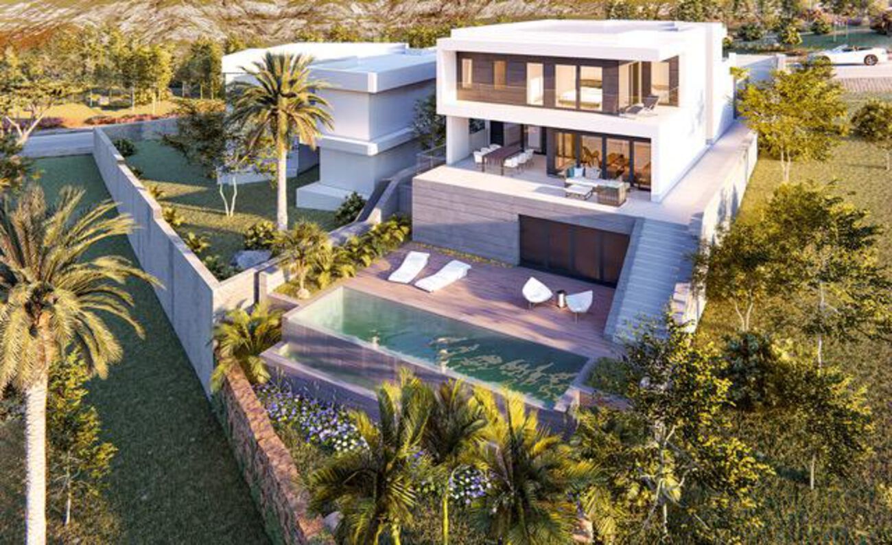 Villa For Sale in Mijas, Málaga