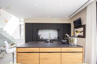 Thumbnail von Villa For Sale in Calahonda, Málaga