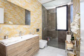 Thumbnail von Villa For Sale in Calahonda, Málaga