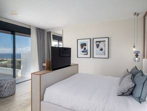 Thumbnail von Villa For Sale in  Cabopino, Málaga