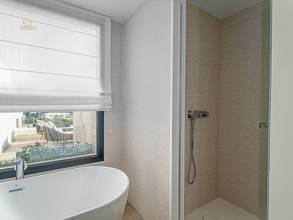 Thumbnail von Villa For Sale in  Cabopino, Málaga