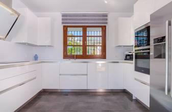 Thumbnail von Benahavis Villa ES130994