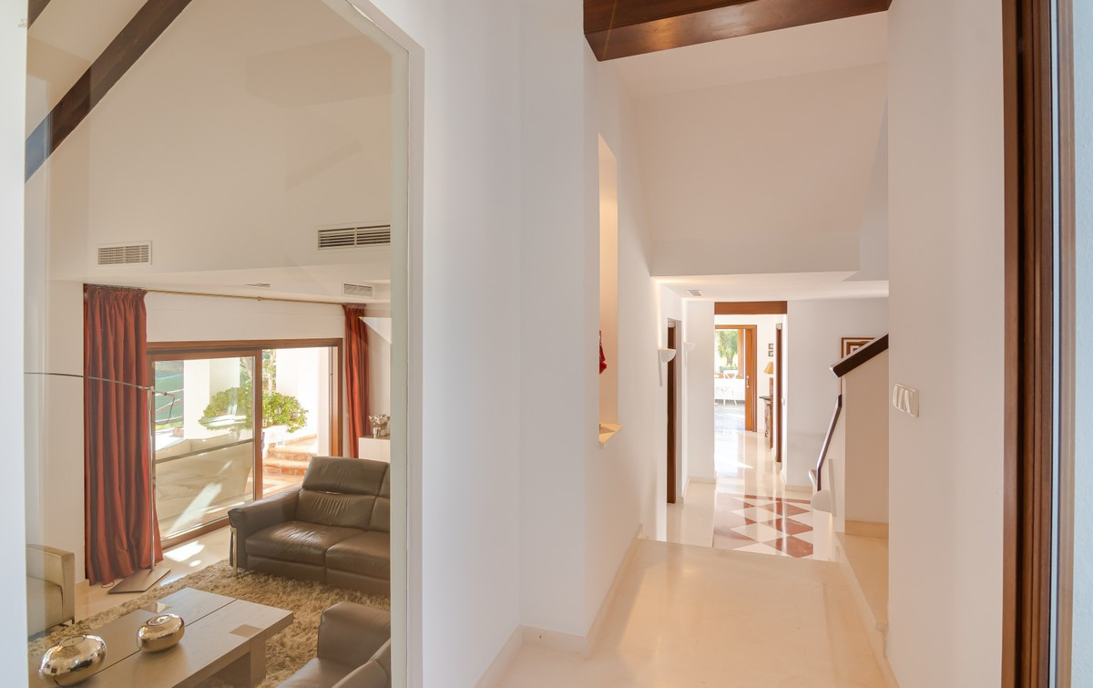 Thumbnail von Benahavis Villa ES130994