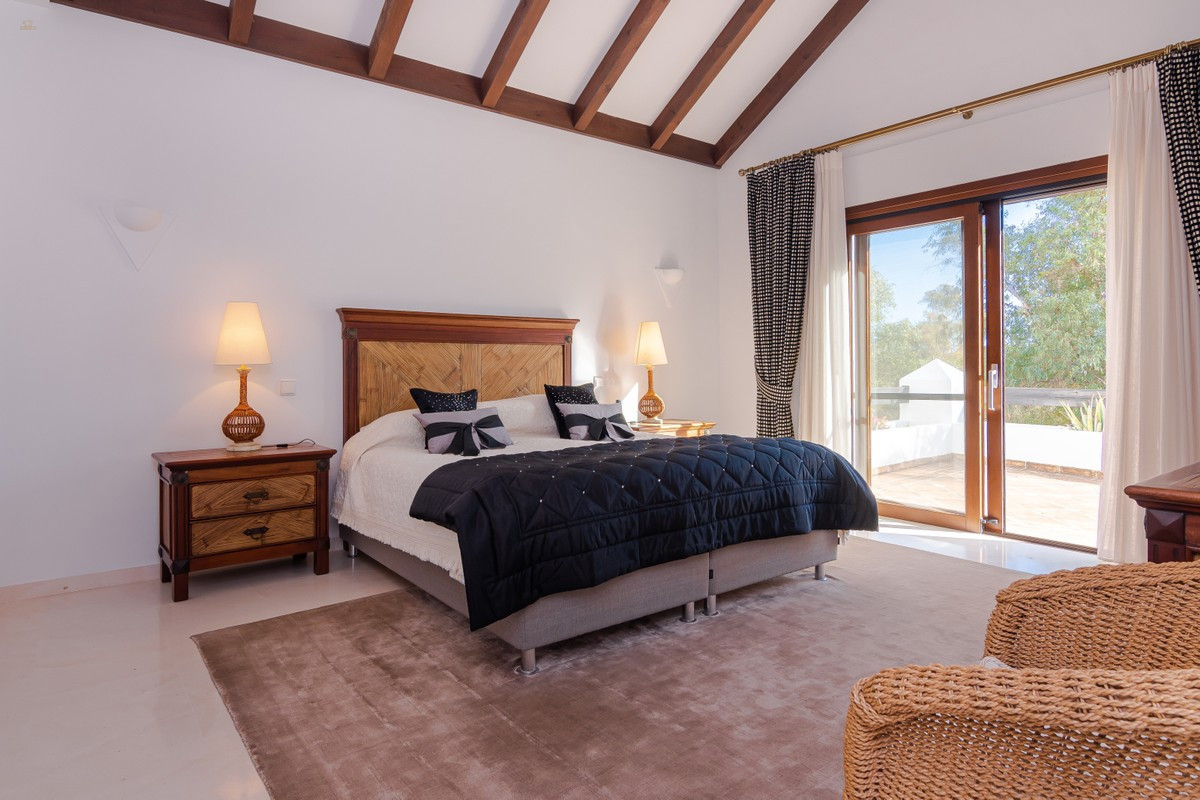 Thumbnail von Benahavis Villa ES130994